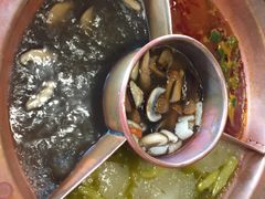 -滇釜火锅·能喝汤的火锅(车公庄店)