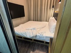 -汉庭优佳(上海娄山关路地铁站店)