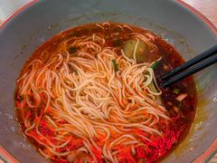 -哇蛙牛功夫面渝都料理(龙阳广场店)