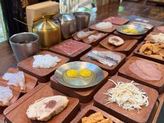 -银米·云南传统过桥米线(双廊黑金冠店)