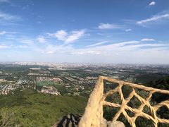 -鬼笑石后山停车场