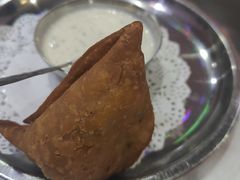 -葛尼沙印度餐厅 (镇明路店)