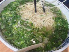 招牌骨汤牛肉面-西部马华清真兰州牛肉面·烧烤夜市(三里河店)