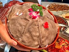 -茅草房·河畔园林火锅
