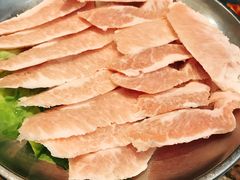 -青瓦炭韩潮烤肉(花园道店)