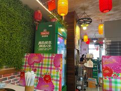 -人民公社铁锅炖·东北菜(卫国道店)