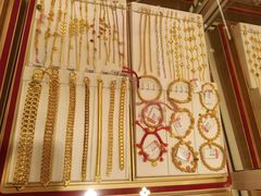 -恒一珠宝·回收黄金钻石奢侈品(灵岩南路店)