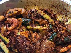 -嘎嘎鸭下巴·爆辣干锅(明教寺店)