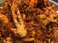 -凤凰路何眼镜香辣蟹(花果园店)