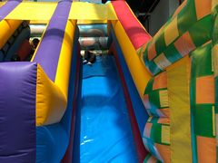 -蒙特利亲子乐园