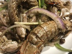 椒盐赖尿虾-虾弄弄海派小龙虾·牛羊蝎子火锅