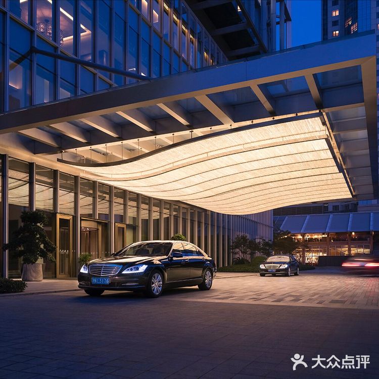 魔都奢华酒店上海静安香格里拉大酒店
