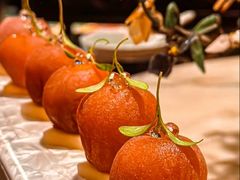 -龙凤荟·传统粤菜点心(新天地店)