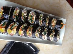 金枪鱼寿司-郑阿姨的家·이모네·韩料&烤肉(武川路店)
