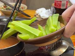 -黄潇洒老火锅(九眼桥宏济巷店)