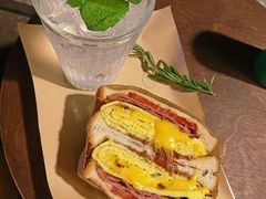 厚蛋芝士沼三明治-Al Salam莫的三明治