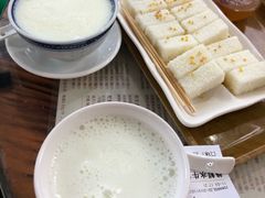 -周大娘牛乳(旧寨古村总店)
