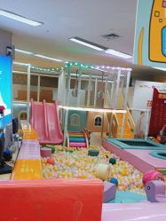 -孩子王(铁西万达店)