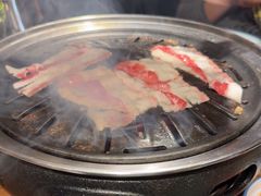 -明洞阿姨·韩式酱蟹烤肉·创意料理(三元桥店)