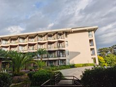 -西昌邛海湾柏樾酒店(原邛海湾柏栎度假酒店)