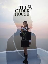 -唯一旅拍·颂当代影像艺术中心(上城店)