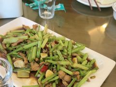-鲁南仔·滕州炒鸡(经三路店)