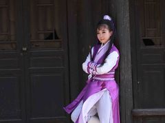 -九月鹰飞汉服摄影工作室