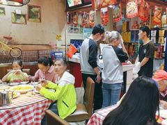 -东北哈尔滨酱骨头馆房掌柜铁锅炖