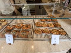-VERIE BAKEHOUSE