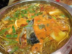 -老凯俚酸汤鱼(鸿通城店)