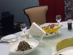 -沁园春酒店(沿河街店)