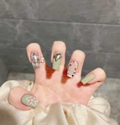 -兔猫ToMoreNails美甲美睫