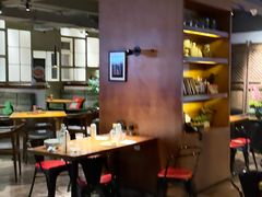 -JINNS锦时 steak&pizza(浸信会礼拜堂旧址店)