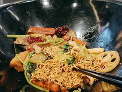 -醉人椒麻辣香锅(上地华联店)
