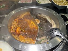 -井格重庆火锅(西直门凯德Mall店)