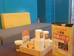 -荒岛实景沉浸密室(江汉路1店)