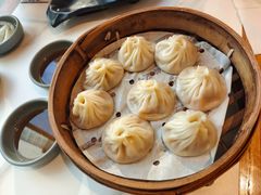 -馋三尺蟹粉小笼(人民广场店)