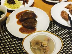 -盛宴标帜西餐厅龙虾.鲍鱼•牛排(重庆喜来登大酒店)