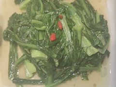 -三江源美食城