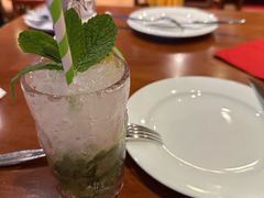 -申德勒加油站餐厅(三里屯北小街店)