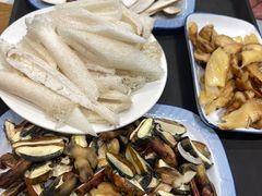 -菌之家·专业纯野生菌火锅·特色炒菌