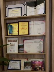 -百秀名媛纹绣美学护肤中心