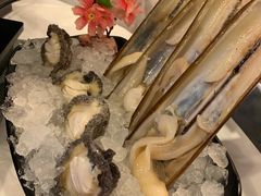 -鲜入围煮花胶鸡海鲜火锅