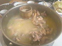 -朴小妹人参鸡汤火锅(长白山万达店)