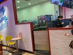 -DQ·蛋糕·冰淇淋(浦江欢乐颂店)