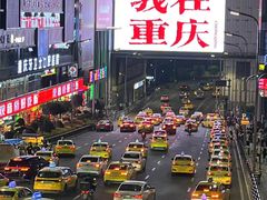 -观音桥步行街