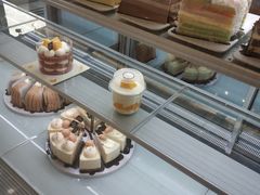 -焙丽拾光(麦凯乐直营店)