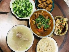 -鲸励母婴月嫂(望京店)