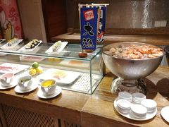 -湖景知味西餐厅•自助餐• 轻食(南京金茂威斯汀大酒店)