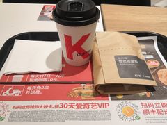 芝士鸡肉帕尼尼-肯德基(东安路站店)